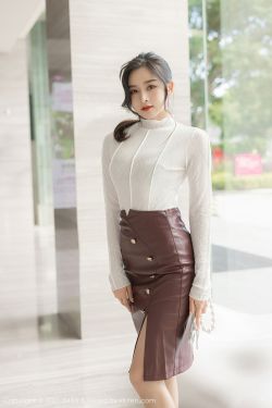 女人扒开腿让男人爽桶