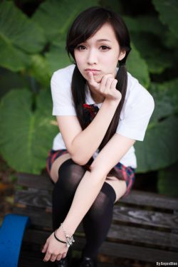 爱视频免费观看